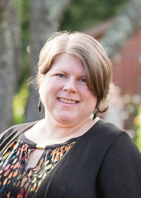 christy headshot from wedding rob-greer-150424-175328